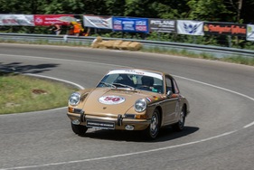 Porsche 911 2.0 Coup (1967) - am Solitude Revival 2013