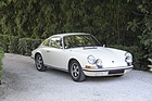 Image: Porsche 911 2.2 S Coupé (1970) - offered as lot 217 at the Artcurial Le Mans Classic auction on July 5, 2014