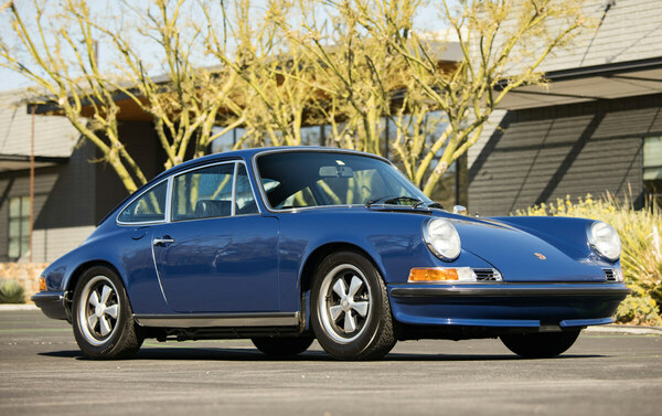 Porsche 911 2.4S (1972) will be auctioned as lot 013 at the Gooding "Geared Online May" auction from May 3 to 7, 2021