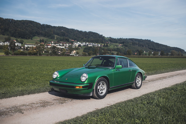 Bild: Porsche 911 2.7 (1975) - als Lot 103 an der Versteigerung der Oldtimer Galerie in Gstaad am 29. Dezember 2022