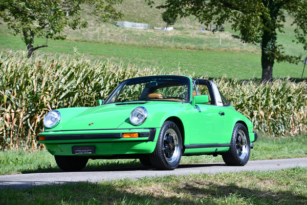 Porsche 911 2.7 Targa (1976) - als Lot 130 an der Versteigerung der Oldtimer Galerie in Gstaad am 29. Dezember 2019