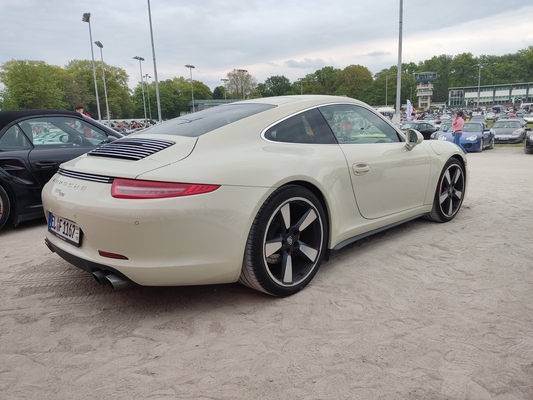 Porsche 911 (2013) – Sondermodell "50 Jahre 911" – Porsche-Treffen Dinslaken 2022