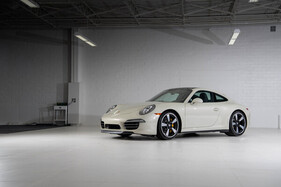 Porsche 911 50th Anniversary Coupé (2014) - Lot 2136 an der RM/Sotheby's "The White Collection" Versteigerung in Houston am 1./2. Dezember 2023