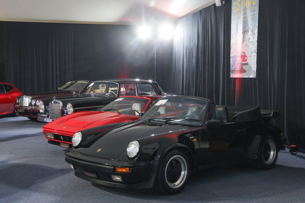 Porsche 911 (930) Turbo Cabriolet (1987) - "Gstaad Classic Car Auction" der Oldtimer Galerie Toffen am 29 Dezember 2023 (Lot 110)