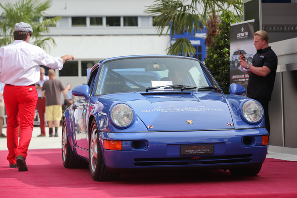 Porsche 911 (964) Carrera Cup (1991) - als Lot 50 an der Versteigerung der Oldtimer Galerie auf dem Dolder am 16. Juni 2018