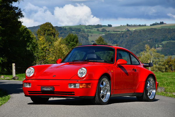 Porsche 911 (964) Turbo II 3.6 (1993) - als Lot 124 angeboten an der Versteigerung Oldtimer Galerie Toffen in Gstaad vom 29. Dezember 2021