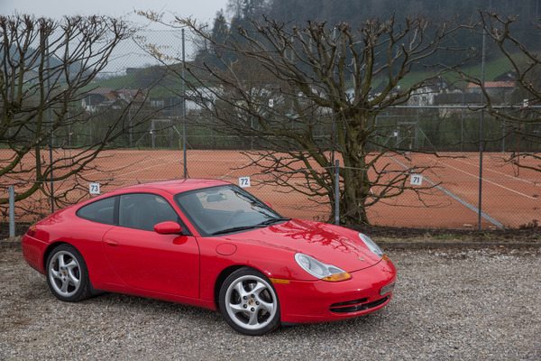 Bild Porsche 911 996 (1997) - wird an der Fischer Classic Car Auktion vom 28. Mai 2016 an der Swiss Classic World Luzern angeboten