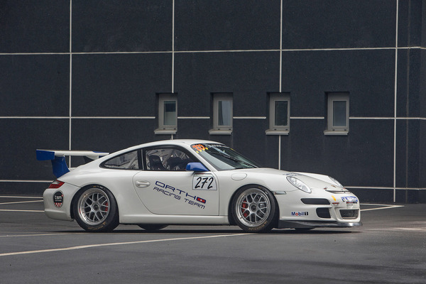 Image: Porsche 911 (997) GT3 Cup (2006) - offered at the classic car gallery auction at the Dolder on June 16, 2018