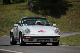 Bild Porsche 911 Cabriolet (1986) - an der OCC Jungfrau Rallye 2017
