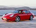 Bild: Porsche 911 Carerra (Typ 996) (2001) - Der neue 3.6-Liter-Motor beeindruckt seit September 2001 mit variablem Ventilhub und einer Leistung von 320 PS