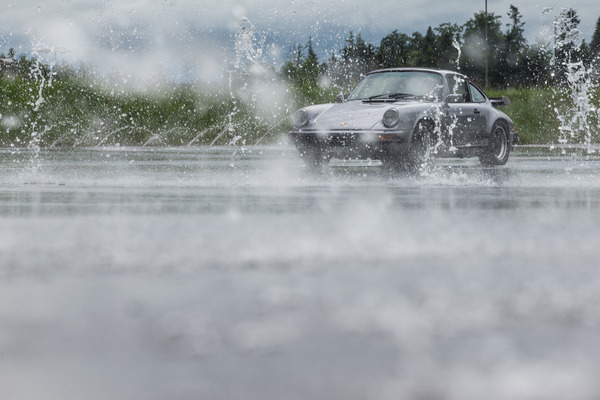 Porsche 911 Carrera (1975) – beim TCS-Fahrtraining für Oldtimer