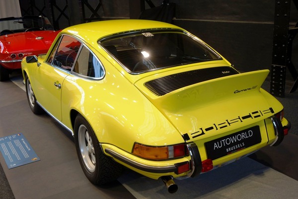 Porsche 911 Carrera 2,7 RS aus dem Jahr 1973 - Sonderschau Supercars 2 in der Autoworld Brüssel 2022/2023