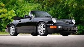 Porsche 911 Carrera 2 Cabriolet (1994) - als Lot 108 an der Broad-Arrow-Versteigerung am Monterey Jet Center 2024
