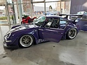 Porsche 911 Carrera 2 RWB "Furusato" (1995) – als extrabreiter "Rauh-Welt Begriff" – im Museum Werk 79 in Dortmund