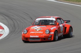 Porsche 911 Carrera 3.0 RSR (1975) - im Rennen 3 - Revival Deutsche Rennsportmeisterschaft 1972-1981 - AvD Oldtimer Grand Prix 2013 (1975)