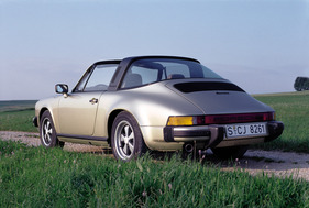 Porsche 911 Carrera 3.0 Targa (1976) - beliebt dank hohem Sicherheitsstandard und wirksamer Belüftung