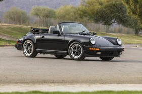 Porsche 911 Carrera 3.2 Cabriolet (1988) - als Lot 214 angeboten an der Bonhams Scottsdale Versteigerung am 27. Januar 2023