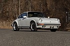 Porsche 911 Carrera 3.2 Coupé (1989) - als Lot 089 angeboten an der Bonhams Scottsdale Versteigerung am 27. Januar 2022
