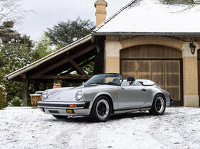 Porsche 911 Carrera 3.2 'Narrow Body' Speedster (1989) - Lot 140 an der Bonhams Versteigerung "Les Grandes Marques du Monde à Paris" am 1. Februar 2024