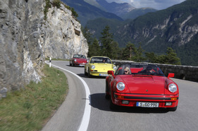 Porsche 911 Carrera 3.2 Speedster (1988) - Vorserienmodell aus dem Werksmuseum unterwegs im Jahr 2013 (1988)