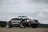 Porsche 911 Carrera 3.2 Speedster Turbolook (1989) - Lot 111 an der Artcurial „Garden Party in Saint-Tropez" Versteigerung 2024 (© Artcurial, 2024) Porsche 911 Carrera 3.2 Speedster Turbolook (1989) - Lot 111 an der Artcurial „Garden Party in Saint-Tropez" Versteigerung 2024 (© Artcurial, 2024)