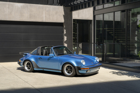 Porsche 911 Carrera 3.2 Targa 'Turbo-Look' (1989) - als Lot 257 an der RM Sotheby’s Monterey Auction 2026