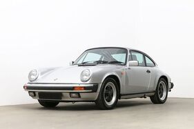 Porsche 911 Carrera 3.2L (1986) - als Lot 035 angeboten an der Artcurial Sur les Champs Versteigerung am 22. Oktober 2023
