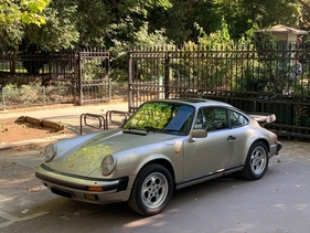 Porsche 911 Carrera 3,2L (1986) - als Lot 250 an der Artcurial Versteigerung "Sur les Champs" 2019 (1986)