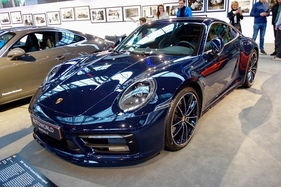 Porsche 911 Carrera 4 S (2020) – in der Ausstellung "Porsche Driven by Dreams" (2020)