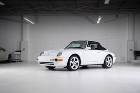 Porsche 911 Carrera Cabriolet (1998) - Lot 2152 an der RM/Sotheby's "The White Collection" Versteigerung in Houston am 1./2. Dezember 2023