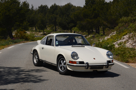 Porsche 911 Carrera RS 2.7 (1973) - geschätzt auf Euro 400'000 bis 500'000 - angeboten an der Artcurial Versteigerung anlässlich der Le Mans Classic am 5. Juli 2014