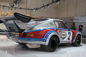 Porsche 911 Carrera RSR Turbo (1974) - der Entenbürzel wicht einem gewaltigen Heckflügel - an der Techno Classica Essen 2012