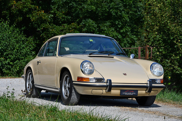 Porsche 911 E (1969) - als Lot 202 angeboten an der Versteigerung Oldtimer Galerie Toffen vom 16. Oktober 2021