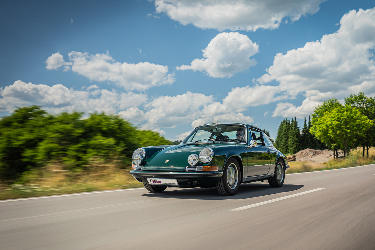 Porsche 911 F-Modell mit KW Klassik-Fahrwerk