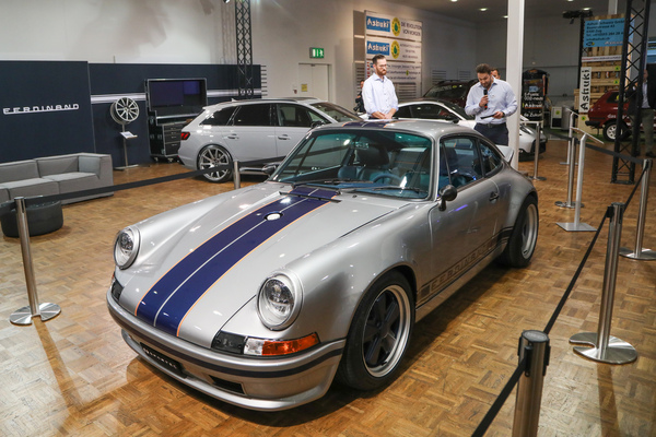 Porsche 911 "Ferdinand" (1990) - enthüller Restomod/"Backdating"-964 von Sportec - Auto Zürich 2022