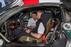 Porsche 911 GT1 (1998) - Warmlauf - an der Porsche Soundnacht