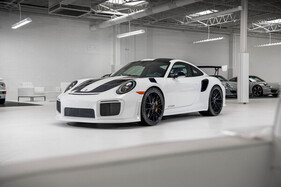 Porsche 911 GT2 RS 'Weissach' (2019) - Lot 2130 an der RM/Sotheby's "The White Collection" Versteigerung in Houston am 1./2. Dezember 2023