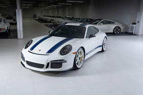 Porsche 911 R (2016) - Lot 2137 an der RM/Sotheby's "The White Collection" Versteigerung in Houston am 1./2. Dezember 2023