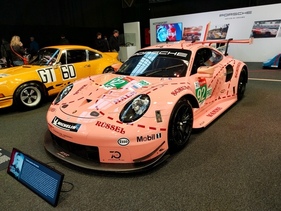 Porsche 911 RSR (2018) – in der Ausstellung "Porsche Driven by Dreams"
