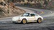 Porsche 911 "Reimagined by Singer" (1990) – angeboten als Lot Nr. 220 bei der BAA-Versteigerung "The Porsche Air/Water Auction" am 26. April 2025 (© Broad Arrow Auctions, 2025) Porsche 911 "Reimagined by Singer" (1990) – angeboten als Lot Nr. 220 bei der BAA-Versteigerung "The Porsche Air/Water Auction" am 26. April 2025 (© Broad Arrow Auctions, 2025)