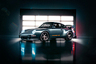 Image: Porsche 911 Remastered by Gunther Werks (1995) - as lot 172 at the RM Sotheby's Arizona auction 2025