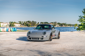 Porsche 911 Remastered by Gunther Werks (1996) - Lot 219 at the RM/Sotheby's Miami auction on March 1-2, 2024