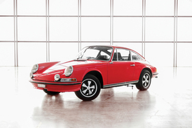 Porsche 911 S 2.2 (1971) - als Lot 113 an der RM/Sotheby's Versteigerung in Paris am 7. Februar 2018