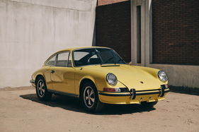 Porsche 911 S 2.4 Coupé (1972) - Lot 126 an der RM/Sotheby's Monaco Versteigerung am 10.11. Mai 2024