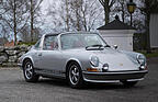 Image: Porsche 911 S 2.4 Targa (1972) - offered as lot 189 at the Bonhams Scottsdale auction on January 27, 2023
