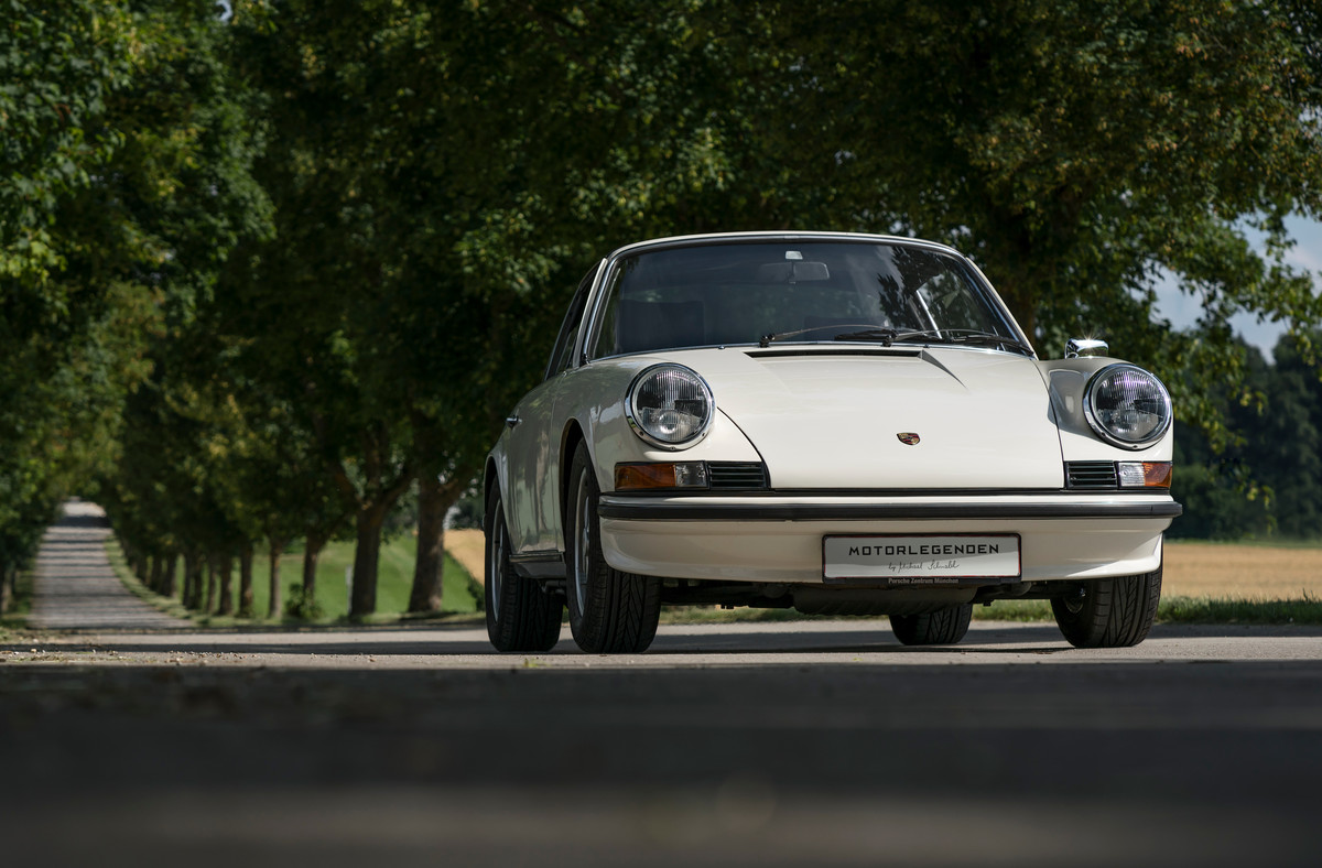 Porsche 911 S 2.4 Targa (1972) - der erste Strassen-911 mit Frontspoiler