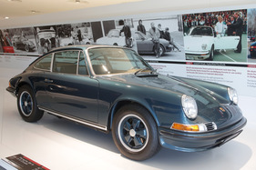 Porsche 911 S 2.4 - der klassische Sportwagen - 50 Jahre Porsche 911 im Porsche-Museum (1972)