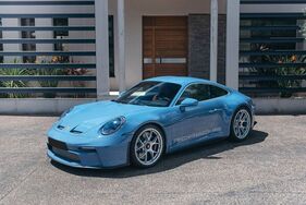 Porsche 911 S/T No 262/1963 (2024) - als Lot 147 an der Artcurial-Versteigerung "Garden Party In Saint-Tropez" 2025