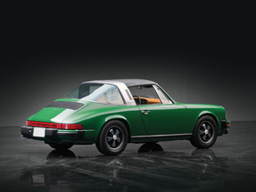 Porsche 911 S Targa (1975) - versteigert als Lot 146 an der RM Auction "Don Davis Collection" am 27. April 2013 (1975)