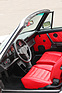 Porsche 911 SC Cabriolet (1983) - mancher würde sich vielleicht das Interieur etwas weniger rot wünschen …